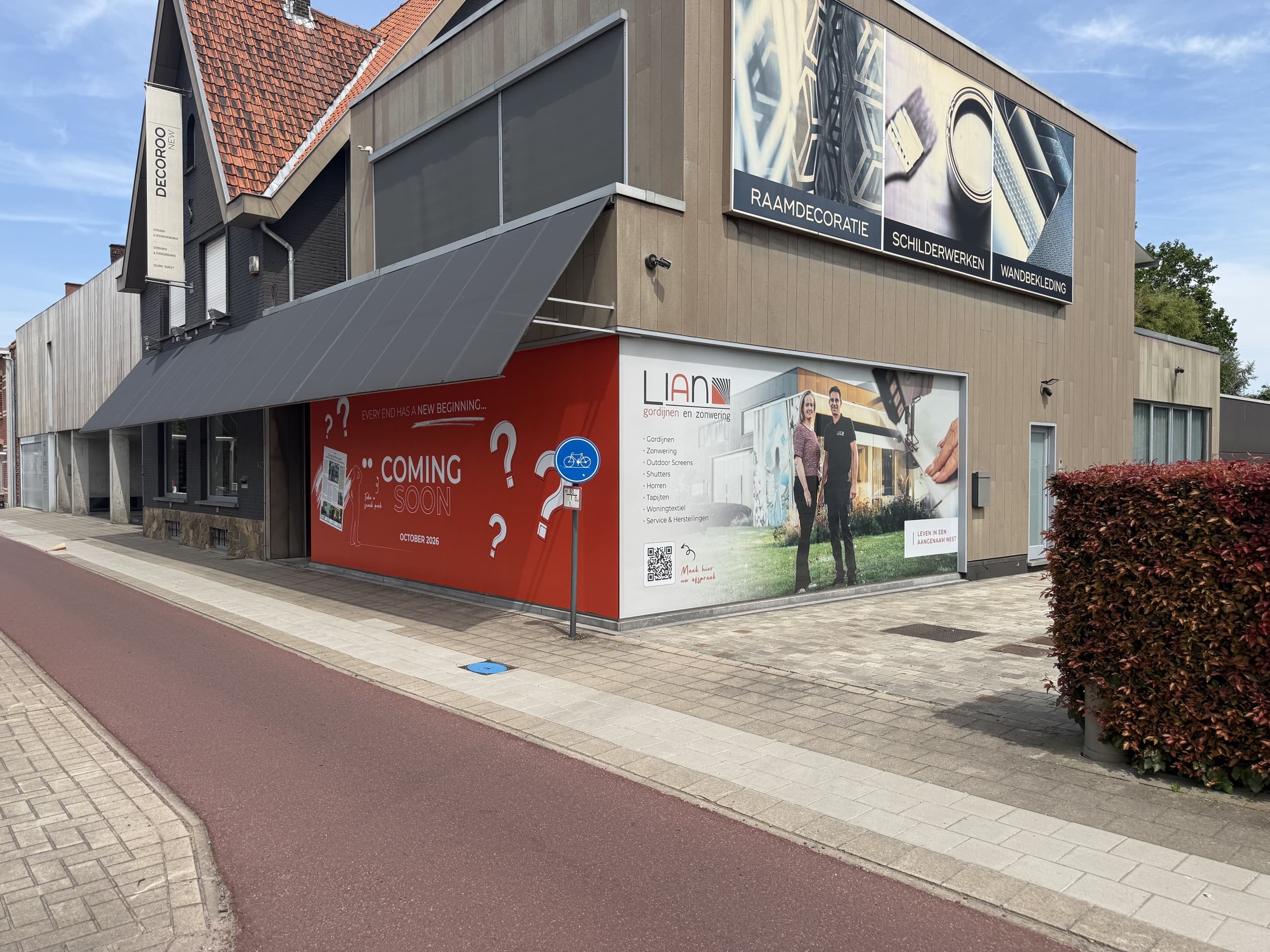 De gevel van de nieuwe toonzaal van Lian in Roeselare.